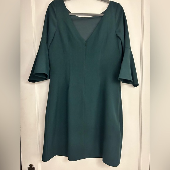 Vince camuto green dress with bell sleeves size 12 - Picture 2 of 5